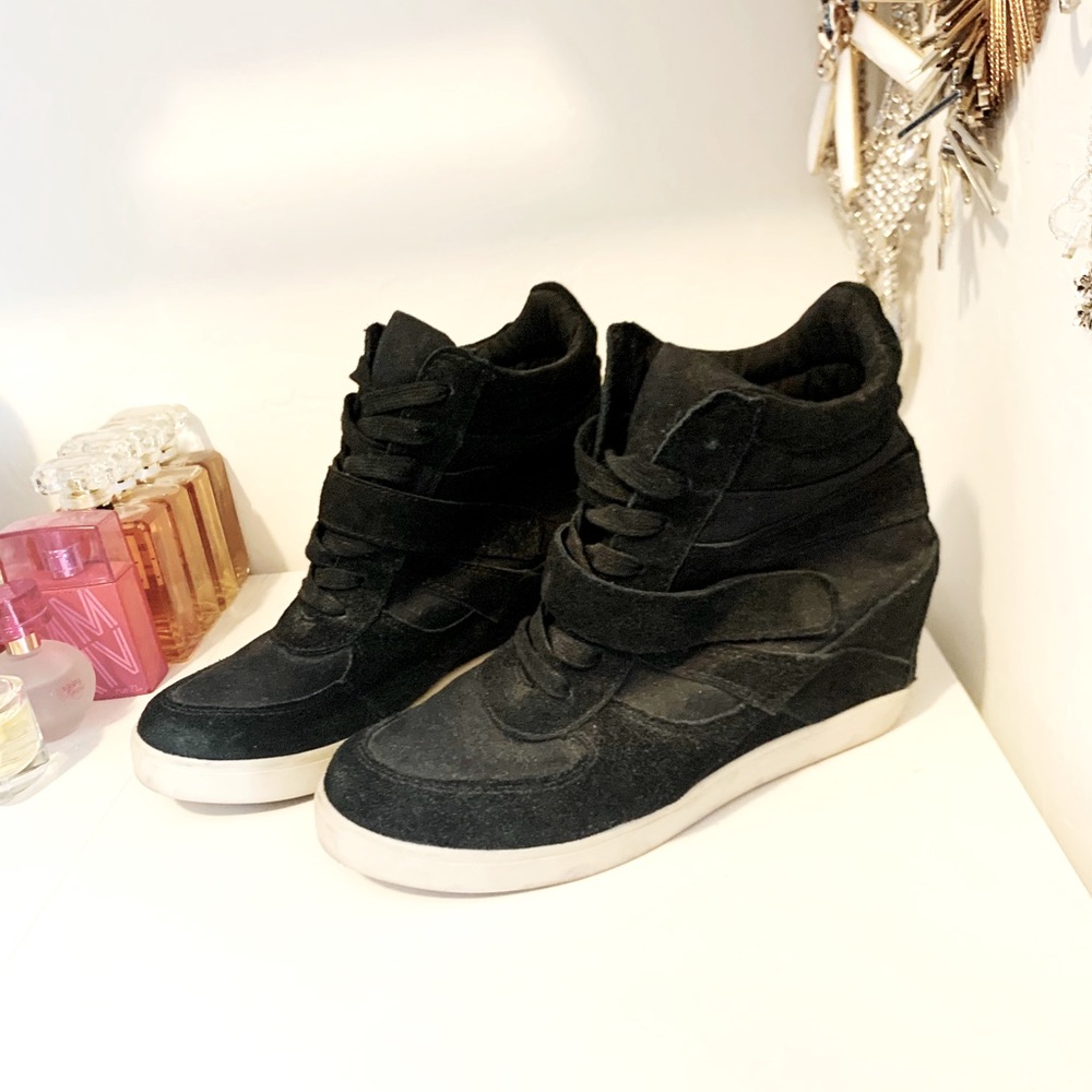 Steve Madden wedge sneaker